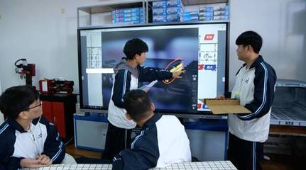 職業教育數字化轉型與創新 教育科技開發的新路徑